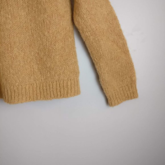 Soft Italian yarn Mohair Wool blend Sweater, Dropped Shoulder Raglan sleeve - Picture 3 of 8